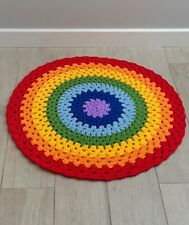 Alfombra redonda de punto arco iris hecha a mano de hilo de punto es lavable. Alfombra de punto segunda mano  Embacar hacia Argentina