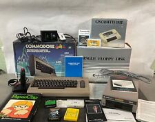 Paquete de sistema informático Commodore 64 segunda mano  Embacar hacia Mexico