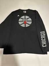 Camiseta Adidas Chicago Bulls equipe esportiva basquete estampa logotipos preta LS GG comprar usado  Enviando para Brazil