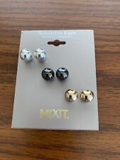 Mixit pack earrings for sale  Moline