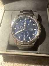 Men esq watch for sale  Clayton