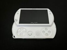 Sistema portátil Sony PlayStation PSP GO N1004 blanco 16 GB + USB REF#11 segunda mano  Embacar hacia Argentina