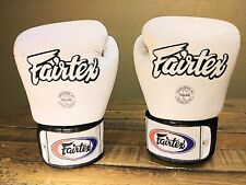 Guantes de boxeo Fairtex BGV1 Muay Thai Sparring, cuero blanco hecho a mano 10 oz. segunda mano  Embacar hacia Argentina