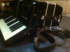 Storica fisarmonica vintage usato  Val Di Nizza