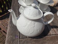 Wedgwood Strawberry and Vine Pattern Large Teapot  for sale  ROTHERHAM