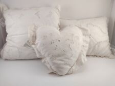 White throw pillows for sale  Lynnwood
