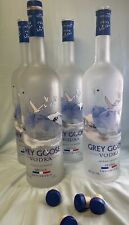 Lote de 4 botellas de vodka ganso gris *1,75 litros (vacías) con tapas, usado segunda mano  Embacar hacia Argentina