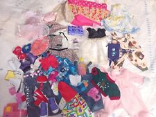 Lote mixto de ropa y accesorios para muñecas segunda mano  Embacar hacia Argentina