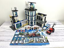 LEGO CITY 60141 Policía Prisionero Estación Criminal Reloj Casa Cárcel Set + Manuales segunda mano  Embacar hacia Argentina