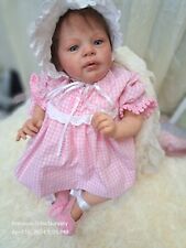 Reborn doll larry d'occasion  Expédié en Belgium