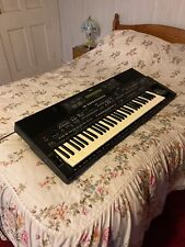 Yamaha psr2700 keyboard for sale  FELTHAM