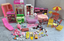 HUGE VTG BARBIE PLAYSET/ACCESSORIES LOT: Desk Refrigerator Bathtub Store Counter for sale  Shipping to South Africa