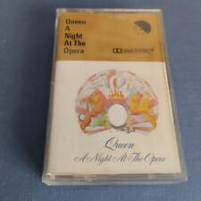 Queen audiocassetta night usato  Rho