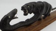Boneco vintage de chifre esculpido à mão esculpido em tigre lutando uma cobra comprar usado  Enviando para Brazil