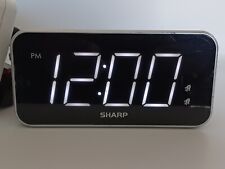Reloj despertador dual afilado negro jumbo fácil de leer pantalla LED blanca de 1,8"" SPC736A segunda mano  Embacar hacia Argentina