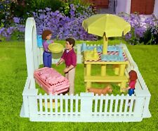 Conjunto de casa de bonecas Playskool quintal churrasqueira, mesa de piquenique, churrasqueira, cerca, comida, bonecas comprar usado  Enviando para Brazil