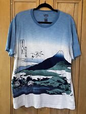 Camiseta Uniqlo Masculina Hokusai Mt Fuji Cranes Arte Gráfica Japonesa Tamanho XL Azul NOVA, usado comprar usado  Enviando para Brazil
