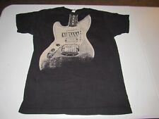 Camisa masculina manga curta preta com etiqueta Tultex guitarra Nirvana tamanho G comprar usado  Enviando para Brazil
