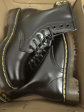 Doc martens 1460 d'occasion  Paris XIX