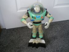 BUZZ LIGHTYEAR VINTAGE VERSION OF THE ULTIMATE MOTION TALKING FIGURE WITH ROOM myynnissä  Leverans till Finland