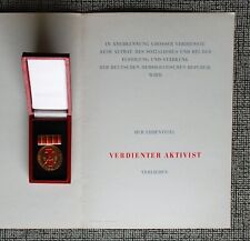 Medaille verdienter aktivist gebraucht kaufen  Herzfelde