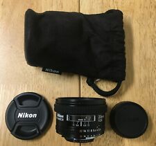Usado, Nikon AF Nikkor 20 Mm 1:2 .8 lente (Fabricado no Japão) com um caso de lente macio Nikon comprar usado  Enviando para Brazil