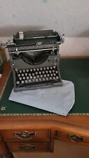Vend machine écrire d'occasion  Salbris