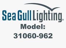 Candelabro de 3 luces Sea Gull 31060-962, níquel cepillado, vidrio blanco satinado segunda mano  Embacar hacia Argentina