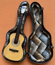 Guitarra acústica miniatura de seis cordas 9 "com estojo de guitarra comprar usado  Enviando para Brazil