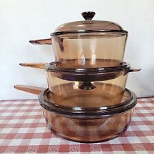 Usado, Conjunto de panelas e panelas Amber Vision Corning com tampas PYREX ~1,5 l, 2,5 l e grande comprar usado  Enviando para Brazil