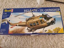 🚩Revell 04421 Bell UH-1D/H Gunship 1:32 , gebraucht gebraucht kaufen  Leinzell