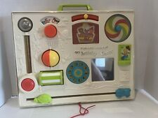 Usado, Centro de actividades Fisher Price 1973 de colección juguete para bebé niño pequeño tablero ocupado TODO FUNCIONA segunda mano  Embacar hacia Argentina