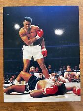 Foto autografiada firmada por Muhammad Ali de 8X10 de pie sobre liston segunda mano  Embacar hacia Argentina