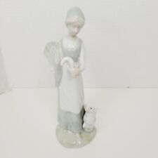Estatueta de porcelana vintage UCGC senhora/menina com cordeiro United China Glass Company 8,5" comprar usado  Enviando para Brazil