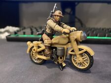 Lote de figuras Call of Duty Mega Construx personalizadas soldado británico de la Segunda Guerra Mundial con motocicleta segunda mano  Embacar hacia Argentina