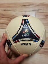 pallone adidas tango 12 usato  Invorio