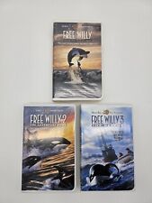 Lote paquete conjunto trilogía VHS WILLY 1-3 GRATIS casetes de video clamshell WB Orca segunda mano  Embacar hacia Argentina