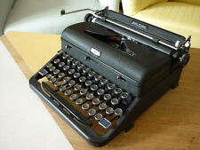 Machine écrire royal d'occasion  Hirson