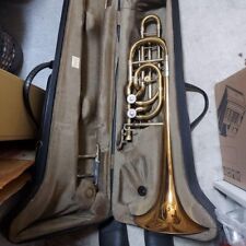 Usado, Trombone baixo Holton TR 181 profissional Bb com estojo do Japão comprar usado  Enviando para Brazil