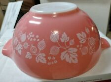 Vintage PYREX #442 White On Pink Gooseberry Cinderella 1.5 Quart Mixing Bowl , used for sale  Shipping to South Africa