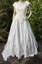 Vintage wedding dress for sale  LLANDUDNO