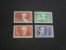 Serie timbres 330 d'occasion  Grièges