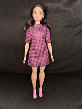 Boneca Barbie Fashionista Mattel 11 polegadas cabelo castanho 2021 posável curvilínea, usado comprar usado  Enviando para Brazil