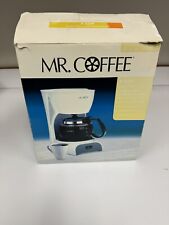 Cafeteira Mr. Coffee 4 xícaras branca DR4 simples gotejamento com garrafa de vidro comprar usado  Enviando para Brazil