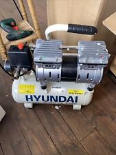 Hyundai 550w oil for sale  POTTERS BAR