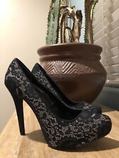 8 lace gold black heels for sale  Glendale