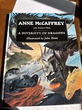 A Diversity Of Dragons Anne Mccaffrey Ilustrado John Howe Livro de Capa Dura BOM comprar usado  Enviando para Brazil