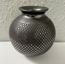 Vaso de cerâmica mexicano preto vintage por Jose M. Martinez Mata Ortiz México comprar usado  Enviando para Brazil