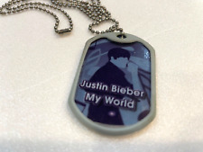 Collar con etiqueta de perro Justin Bieber My World segunda mano  Embacar hacia Argentina