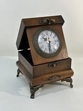 Reloj de escritorio de cuarzo adornado victoriano de colección tesoro escondido caja de madera con patas ornamentado victoriano FUNCIONA segunda mano  Embacar hacia Argentina